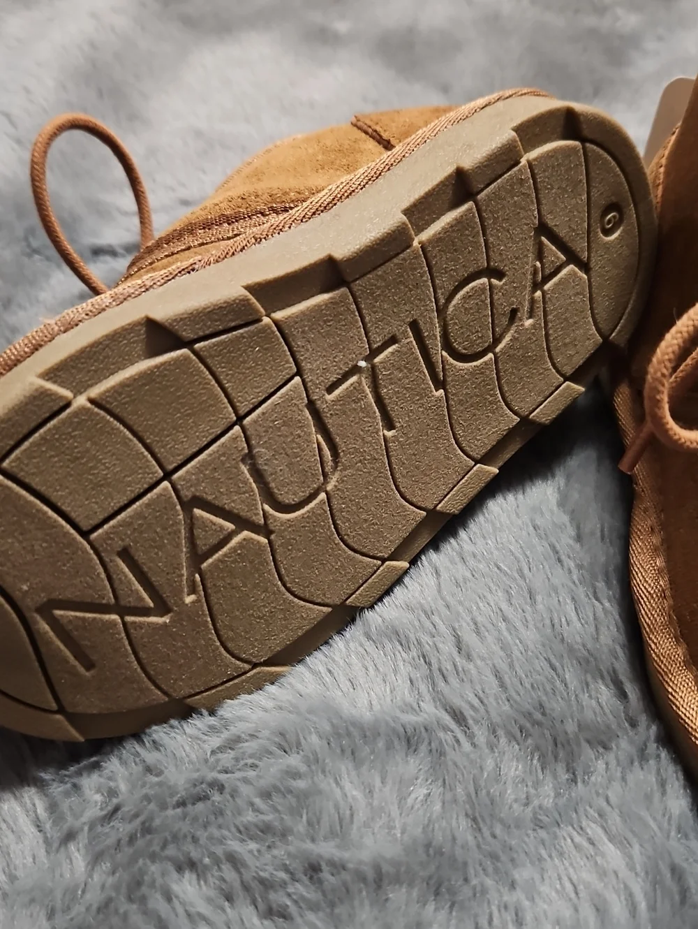 Nautica comfortable brown